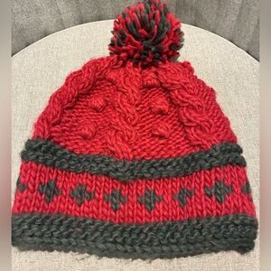 ⭐️3/$15⭐️Cozy handmade Pom-Pom Beanie